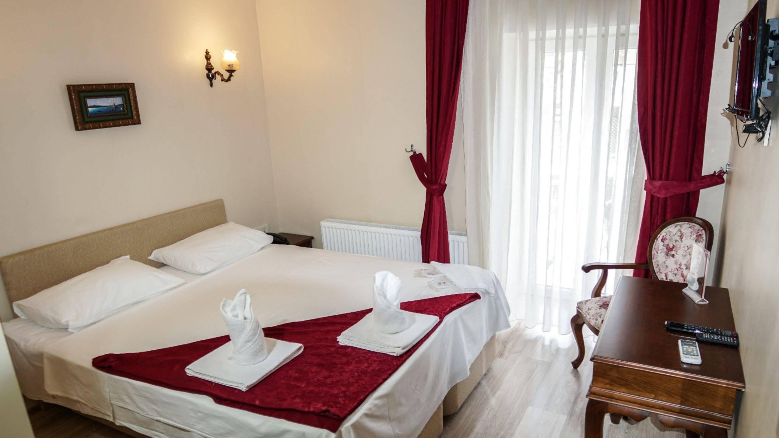 Pelit Boutique Hotel Adalar Exterior photo